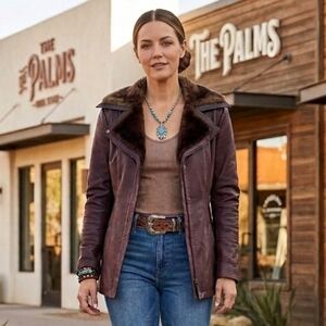 Danier XS 90s Modern Contemporary Boho Western Equestrian Brown Leather Jacket